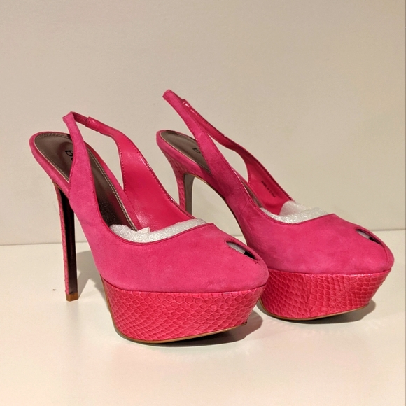 Bebe Neve fuchsia suede platform sandals